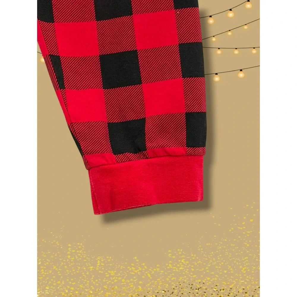 Reindeer Buffalo Plaid Holiday Pajama Set Size 8Y